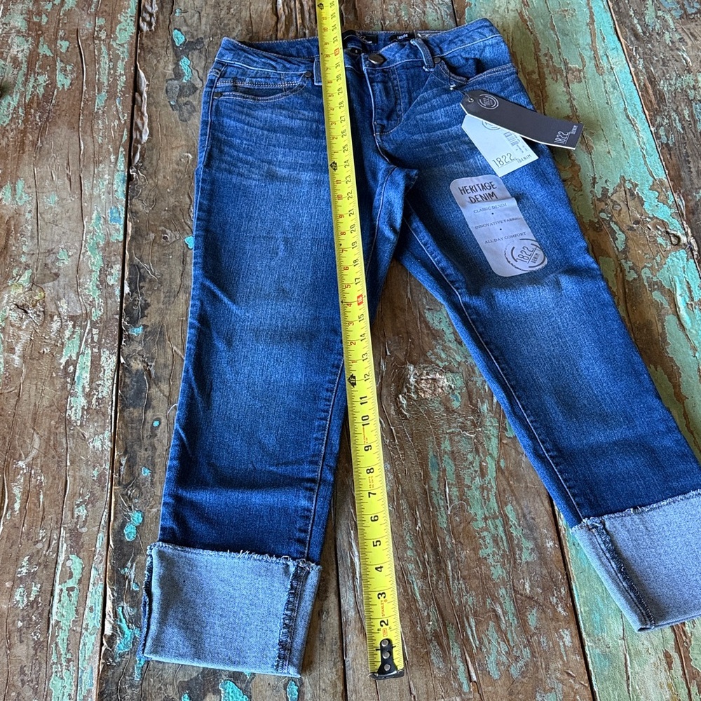 1822 Denim Dark Blue Cropped Jeans - Picture 3 of 10